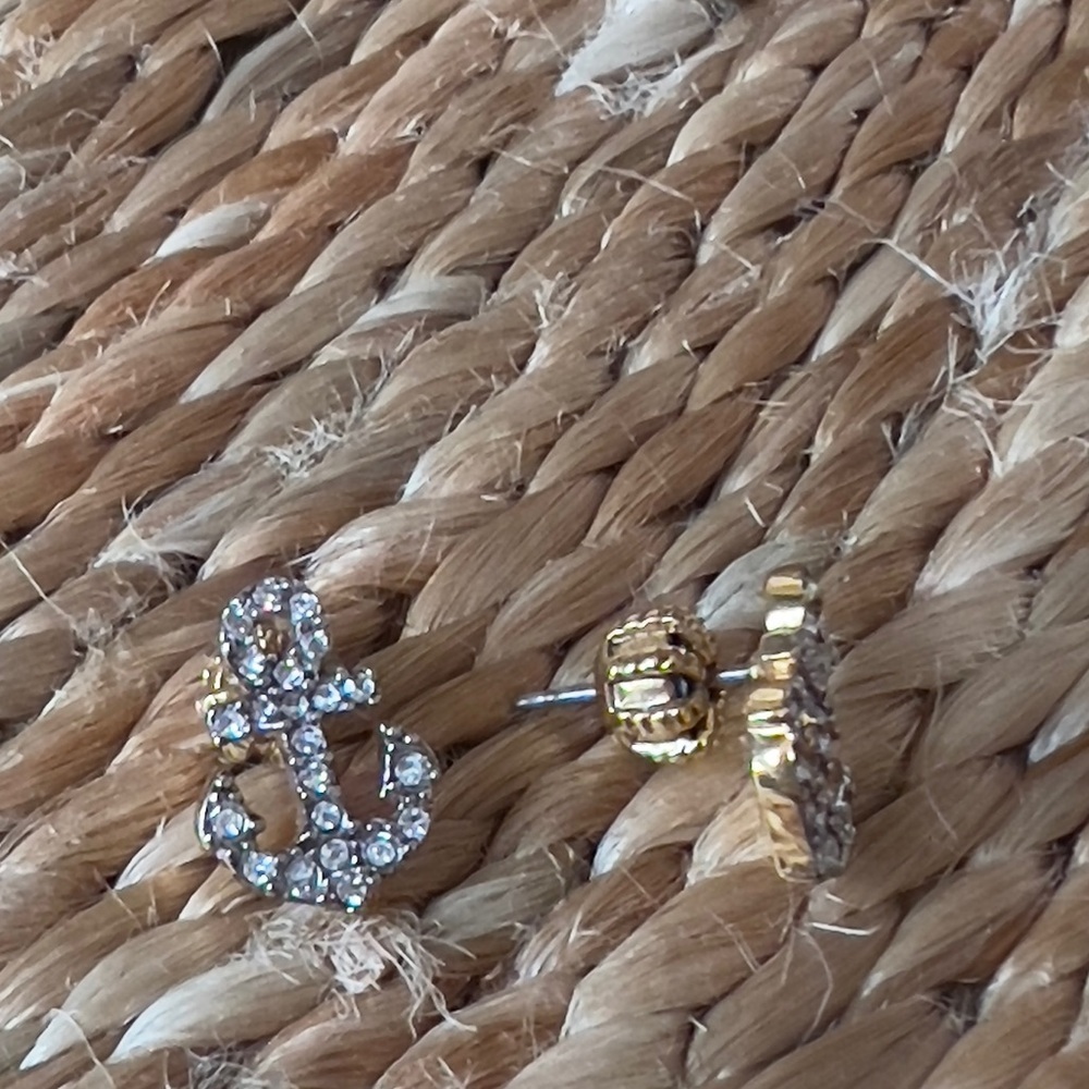 JUICY COUTURE NAUTICAL ANCHOR STUD EARRINGS pave gold faux diamond